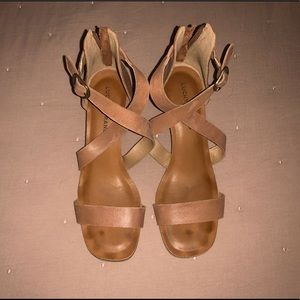 Lucky Brand Wedge Sandals